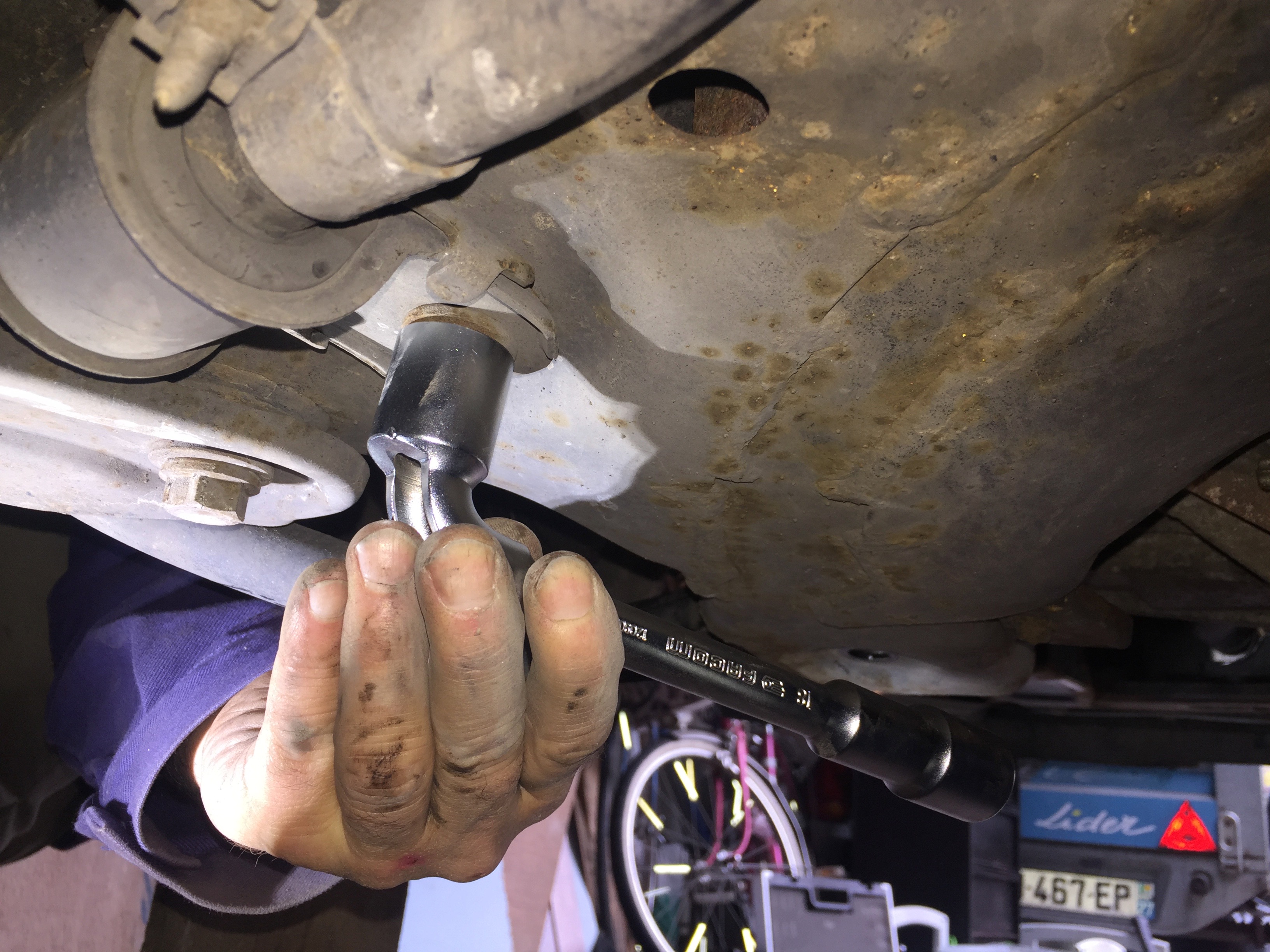 Fixation de devant du triangle